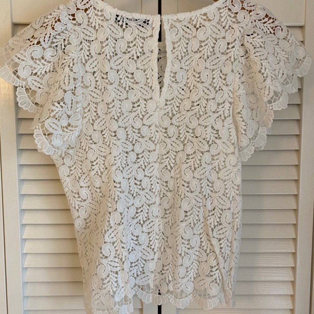 Endless Rose Ruffled Lace Top - Picture 2 of 3